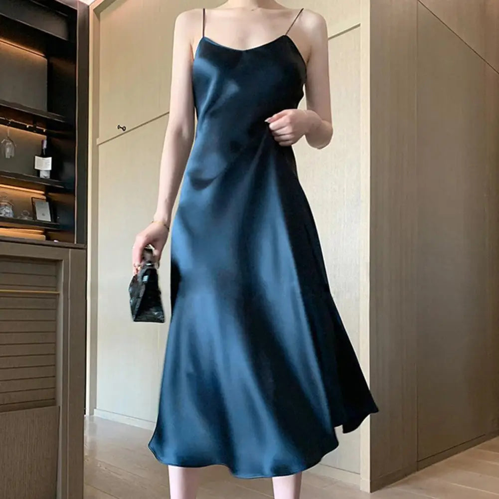 2024 Low Cut V Neck Solid Color Spaghetti Strap Maxi Dress