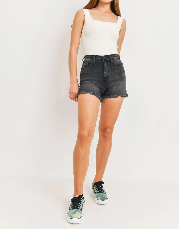 Fray Hem Shorts In Black