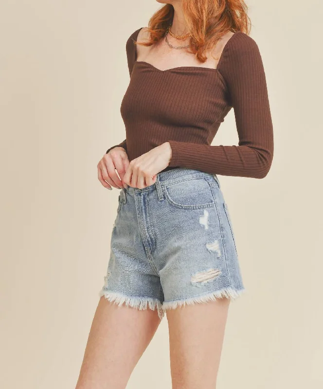 Fray Hem Shorts In Light Denim